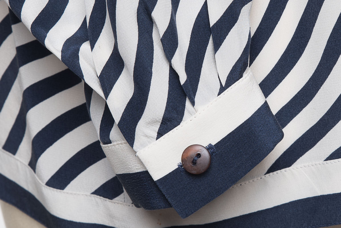 Louis Feraud Paris vintage silk blouse 70s 38 - Vintage Store