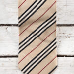 Krawat jedwabny Burberry London Nova Check vintage