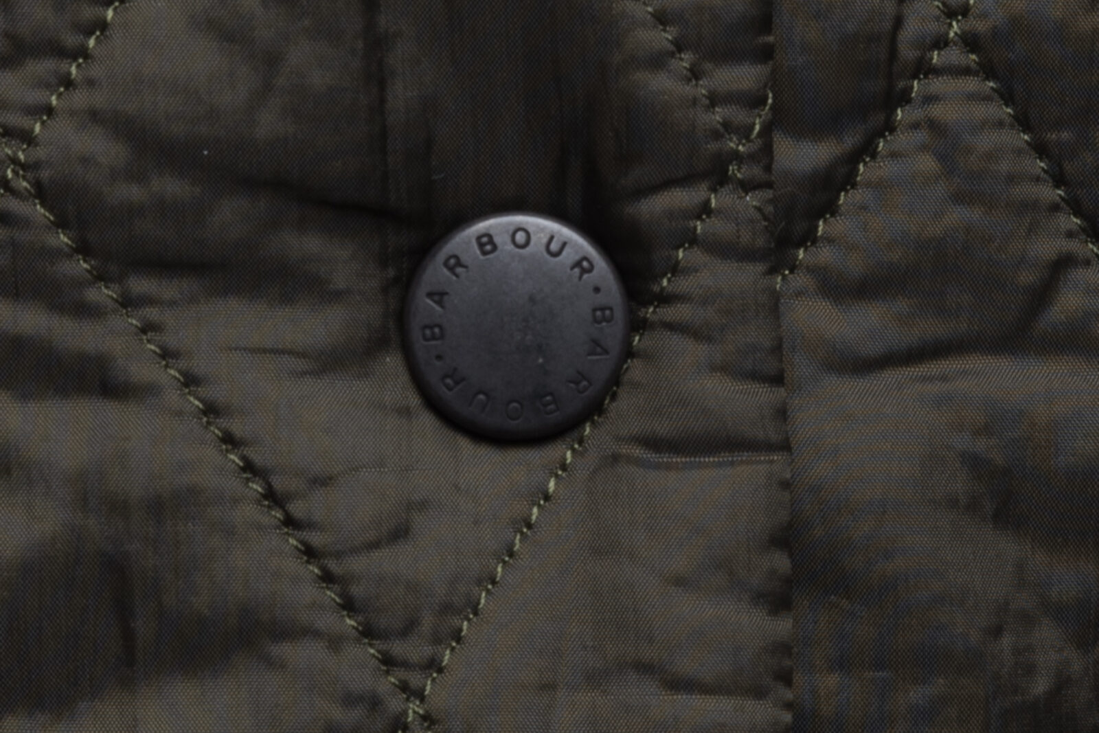 Kurtka Barbour pikowana Shaped Flyweight Quilt Short 40 (L)