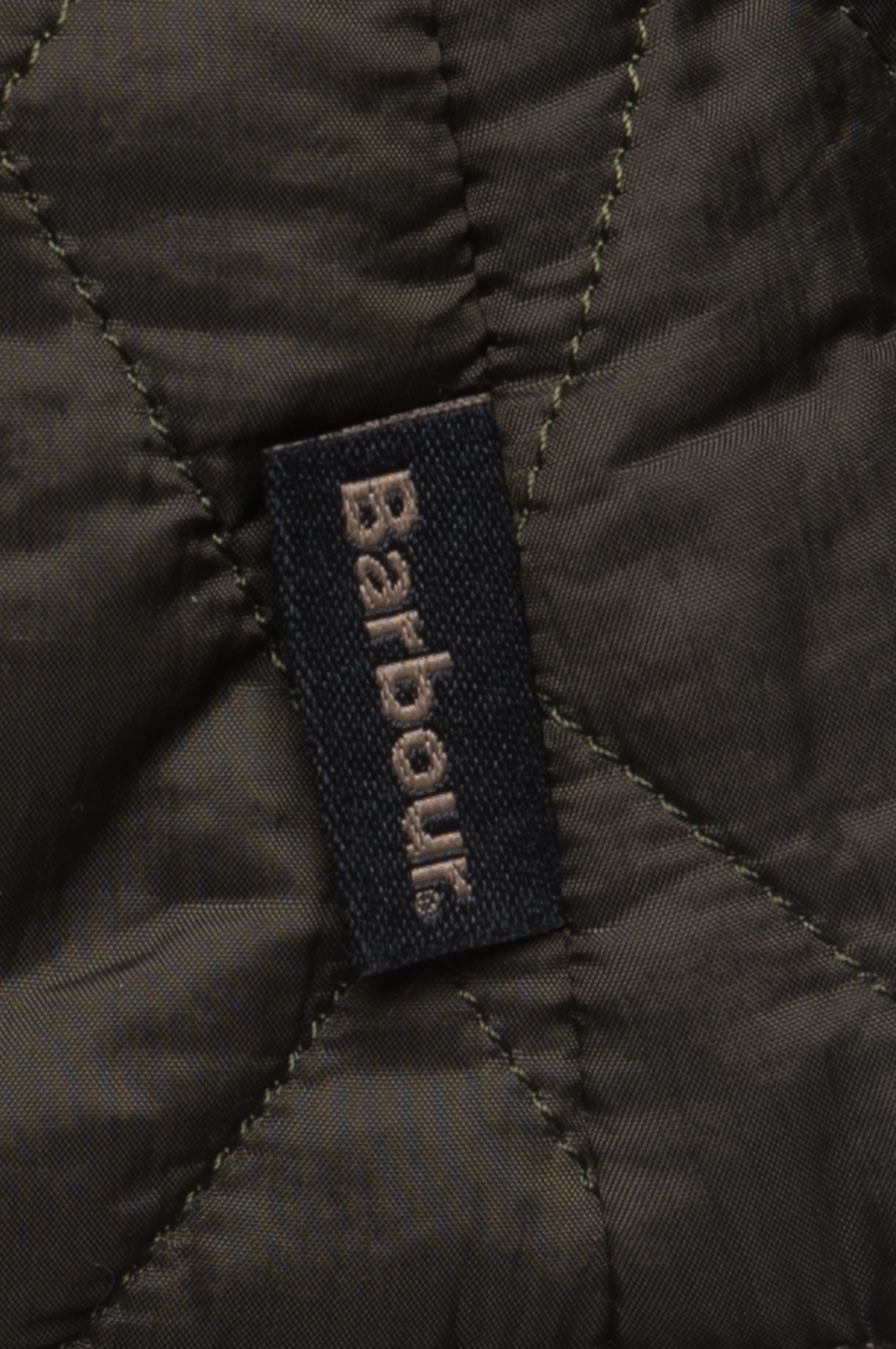 Kurtka Barbour pikowana Shaped Flyweight Quilt Short 40 (L)
