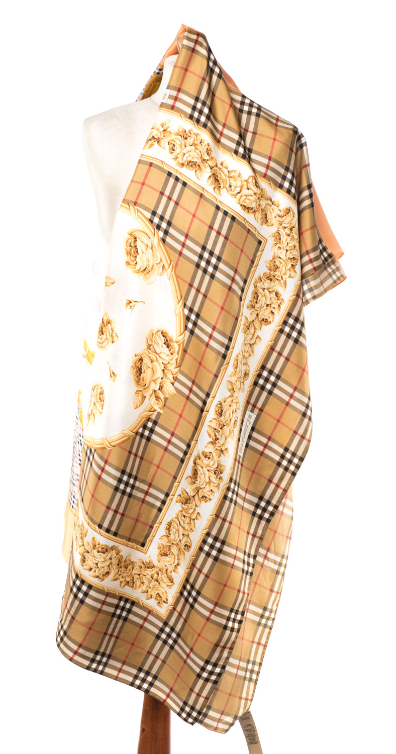 Apaszka jedwabna Burberry duża chusta pareo 193 x 95 cm