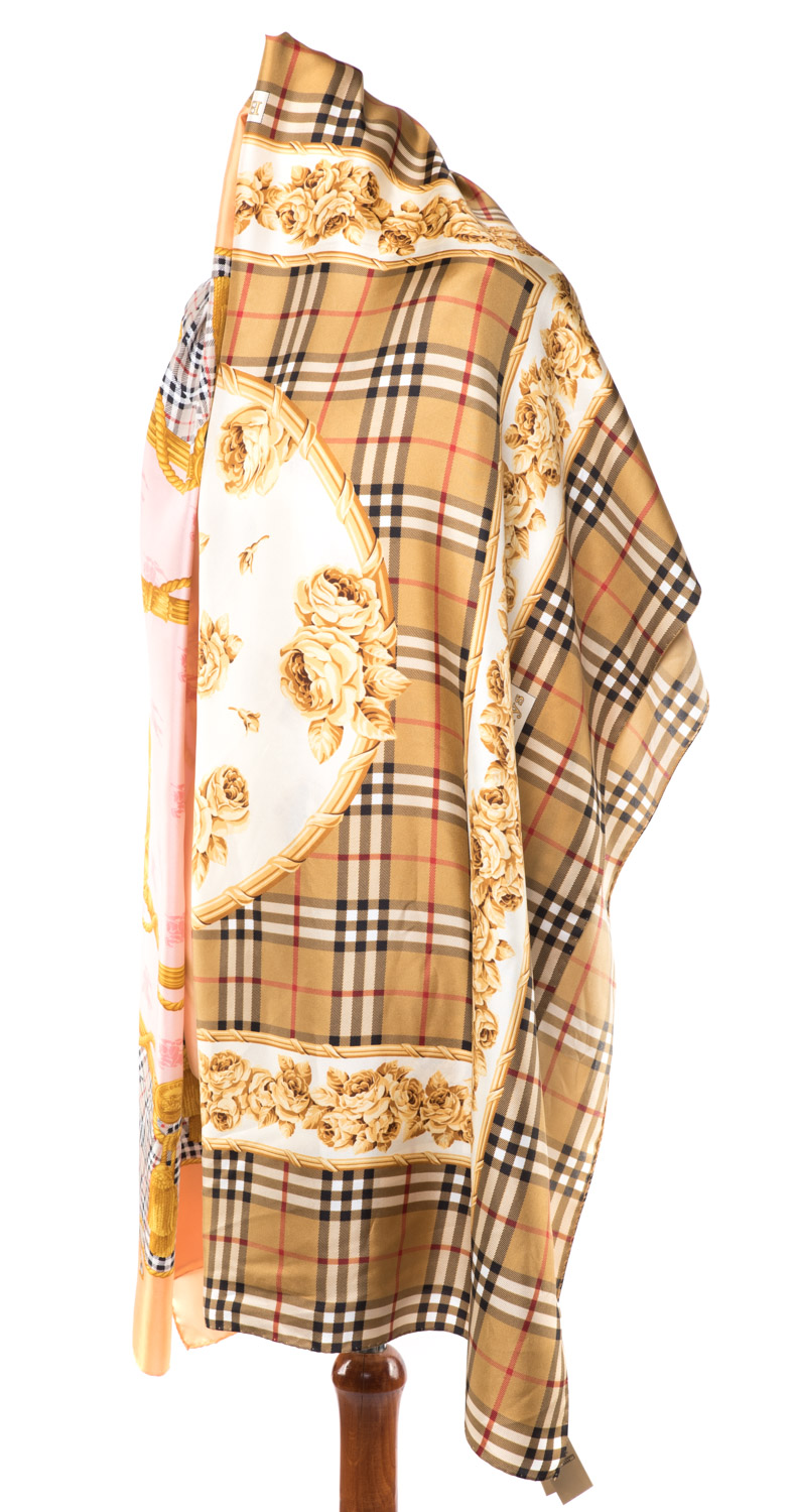 Apaszka jedwabna Burberry duża chusta pareo 193 x 95 cm